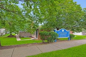 featured image of 710 Eureka Springs Dr