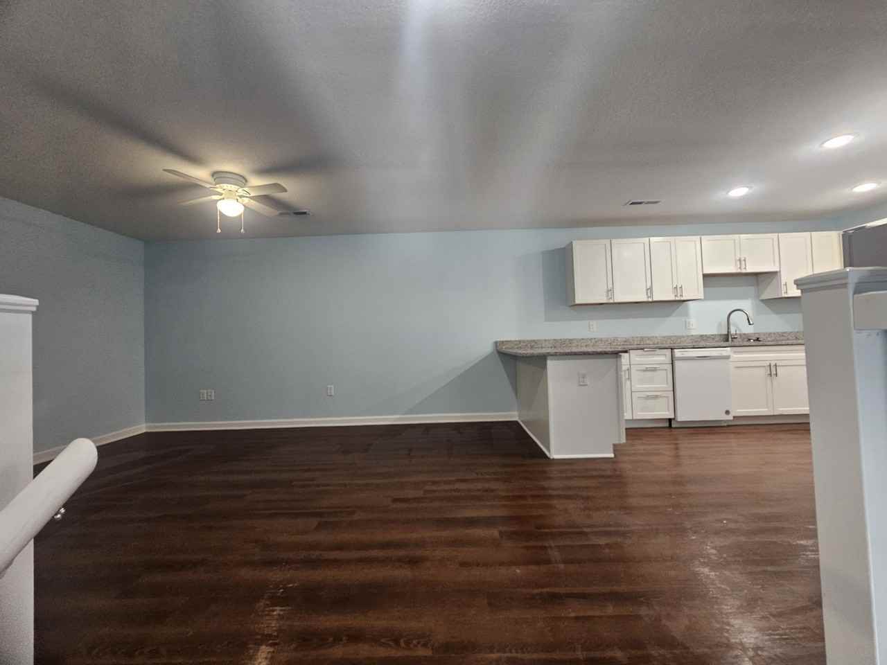 311 Broad Street - Photo 2 of 9