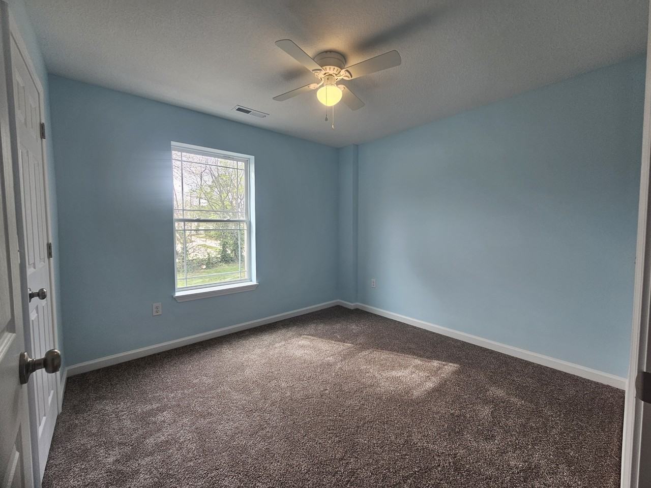 311 Broad Street - Photo 6 of 9