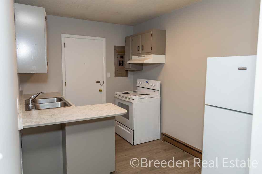 174- 2331-2341 Hill Dr. - Photo 3 of 11