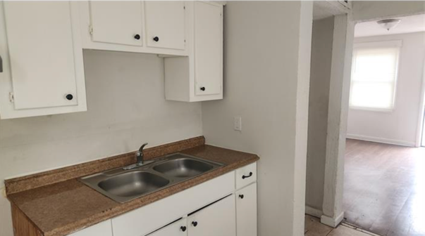 564 Joseph E Lowery - Photo 6 of 7