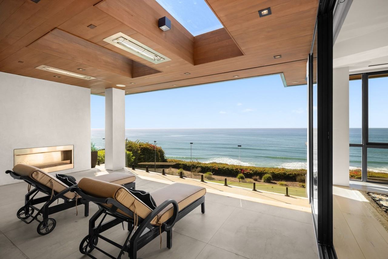 516 Stratford Court - Photo 6 of 43