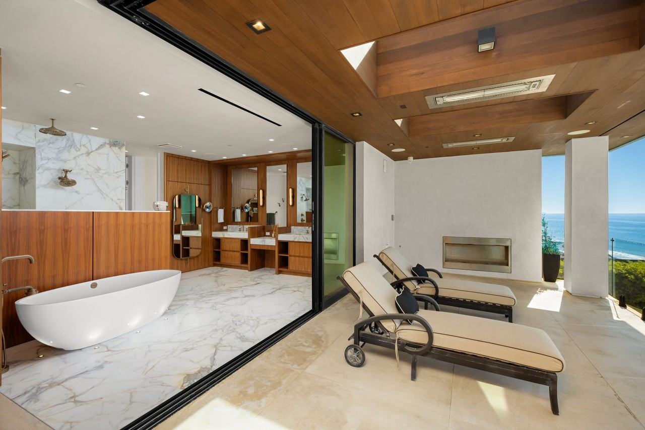 516 Stratford Court - Photo 7 of 43