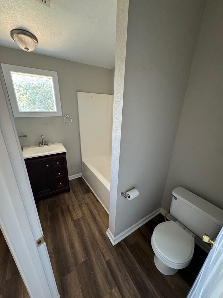 1319 Autumn Avenue - Photo 3 of 30