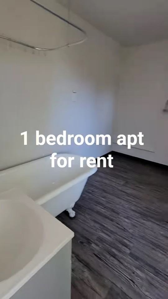 Taunton High Street - Photo 5 of 9