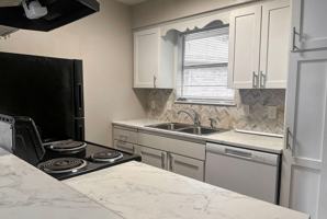 featured image of 2400 Brookridge Dr