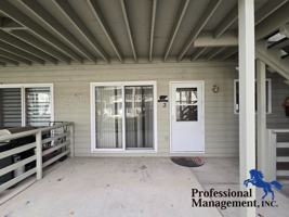 featured image of 2826 Oakland Dr #2