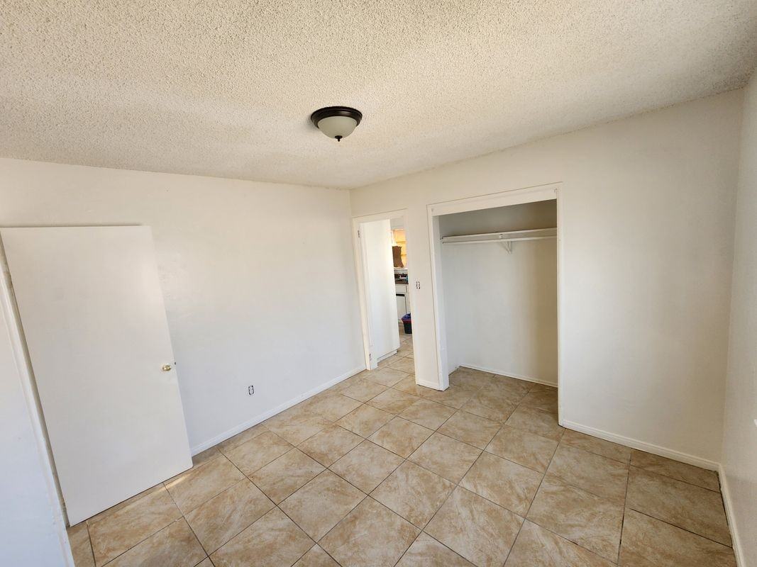 25603 Bejoal St - Photo 3 of 3