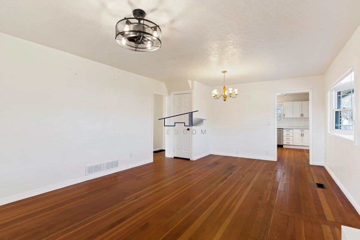 1132 W 1800 N - Photo 6 of 35