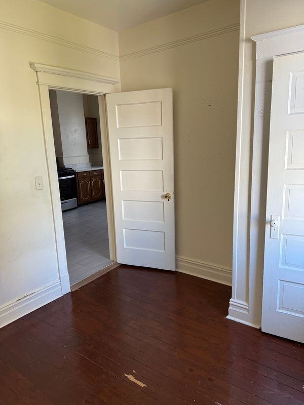 103 Burhans Ave - Photo 4 of 15