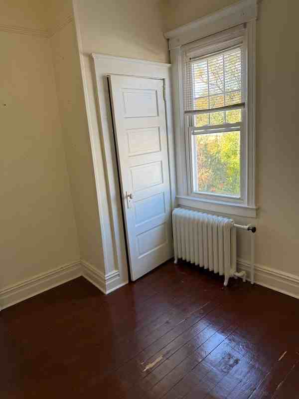 103 Burhans Ave - Photo 5 of 15