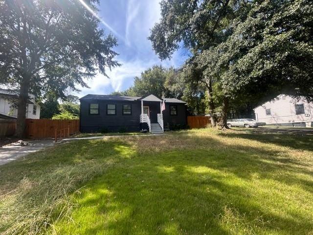 2178 Penelope St Nw - Photo 2 of 32