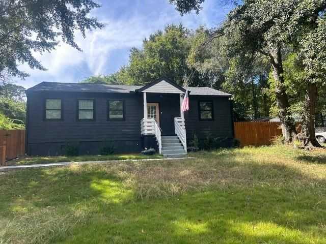 2178 Penelope St Nw - Photo 3 of 32