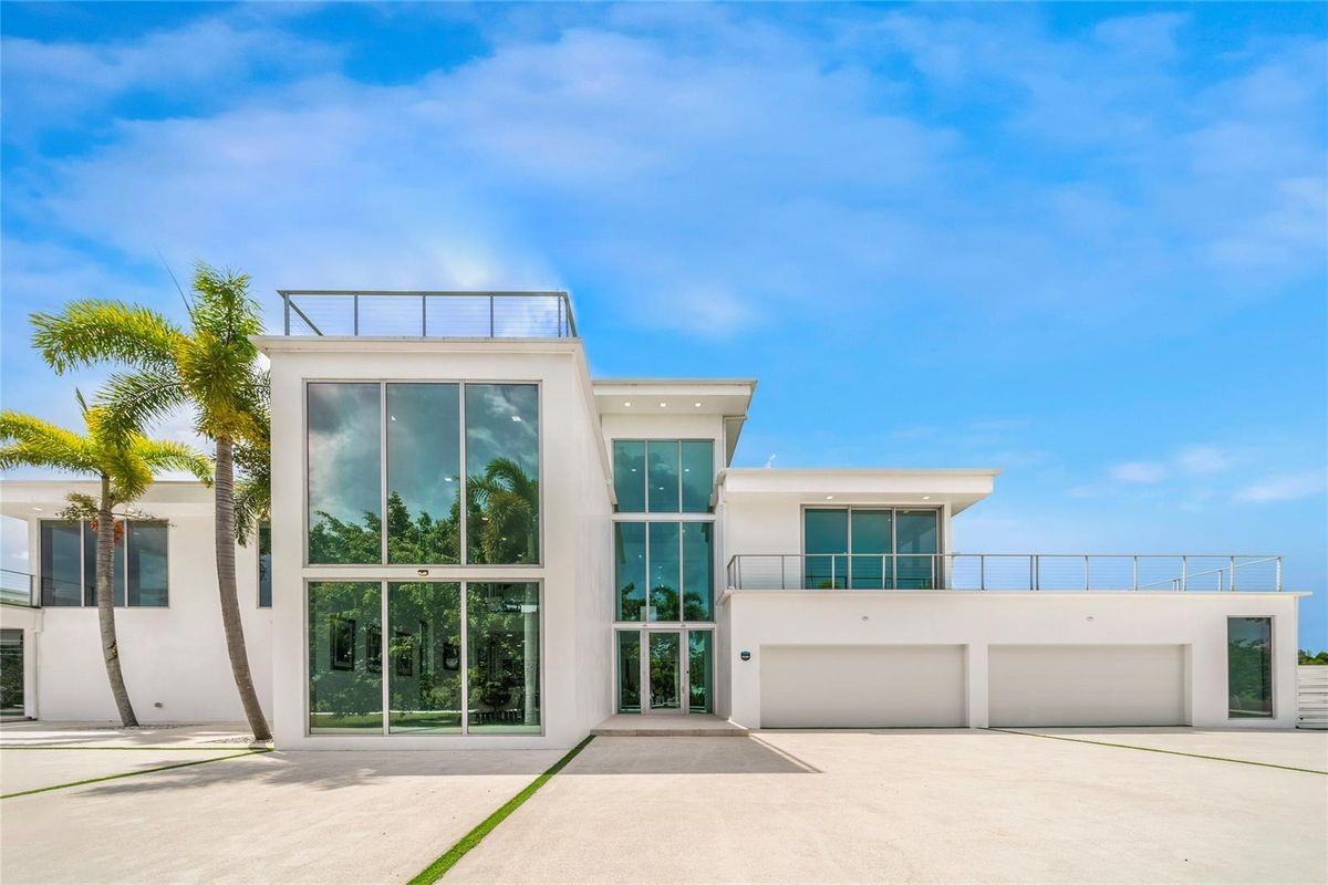 17250 Sw 52nd Ct - Photo 3 of 49