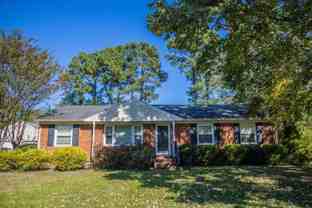 9360 Brentwood Dr - Photo 1 of 1