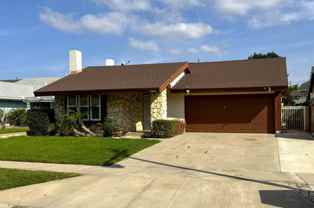 7642 E Woodsboro Ave - Photo 1 of 1