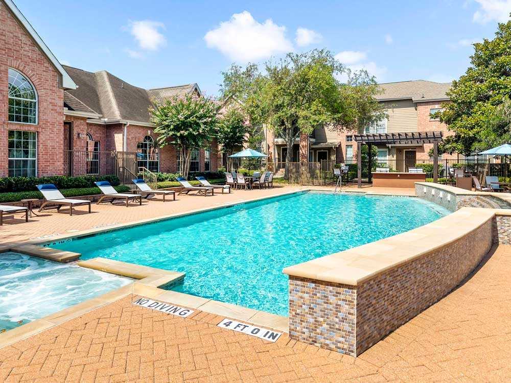 The Bellagio - Photo 3 of 50