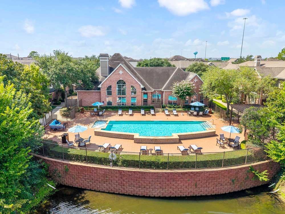 The Bellagio - Photo 6 of 50