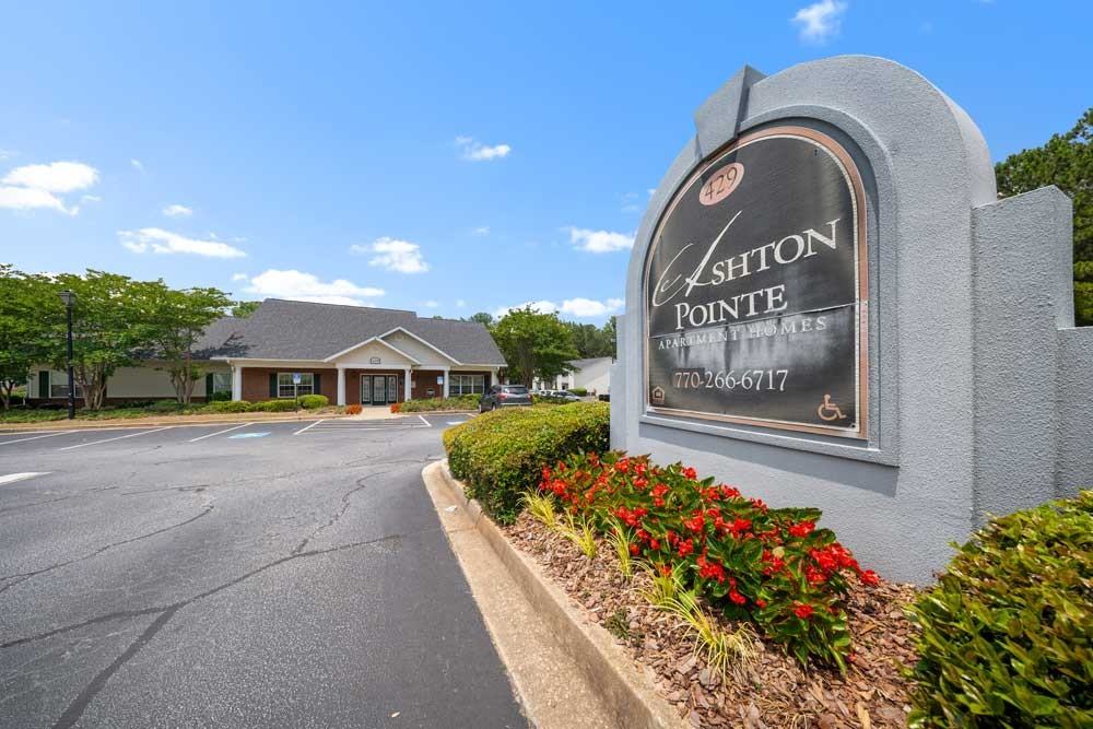 Ashton Pointe - Photo 2 of 50