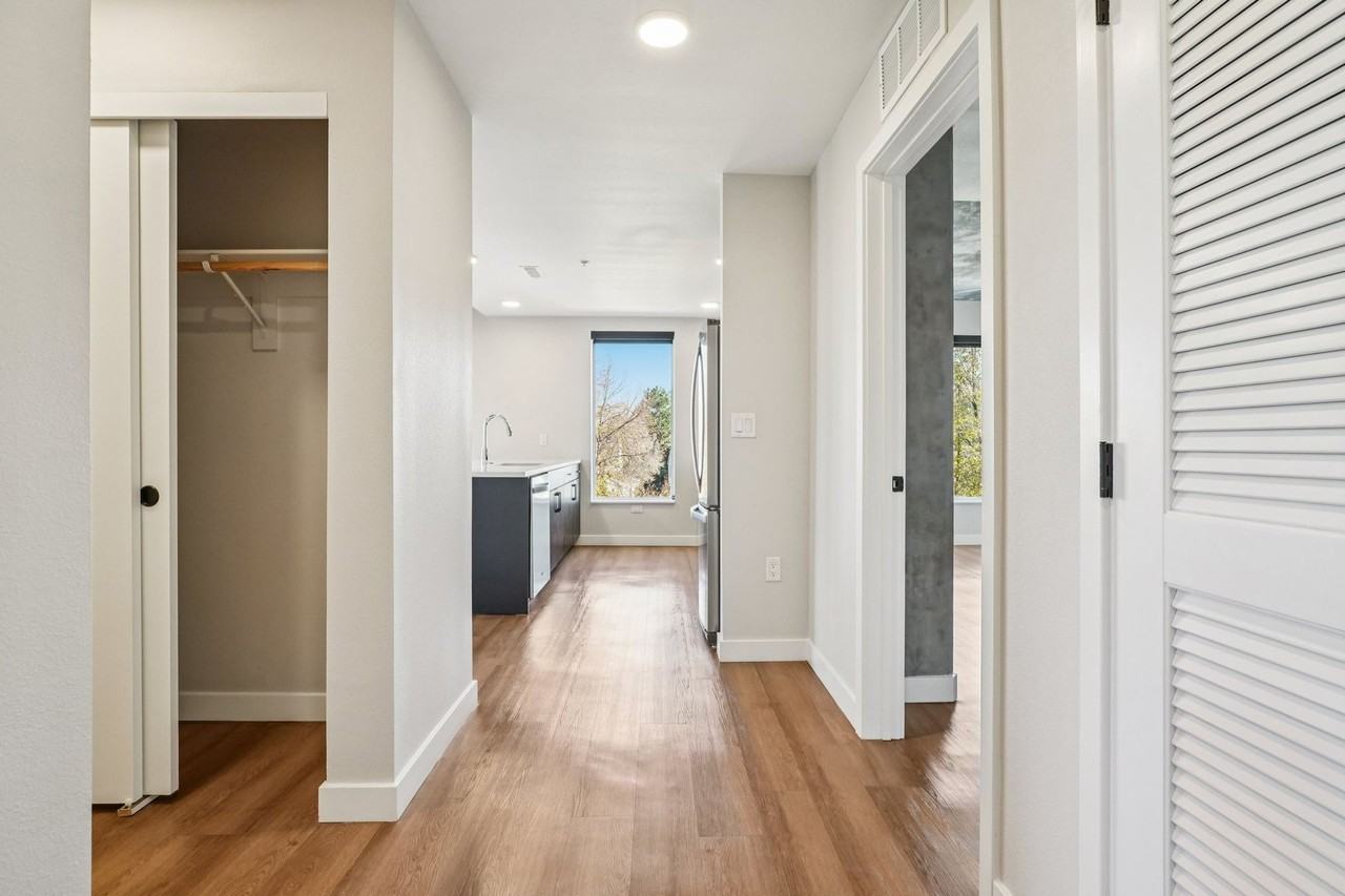 Noble Old Hampden - Photo 6 of 44