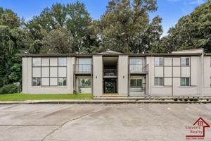 featured image of 235 Vinewood Rd