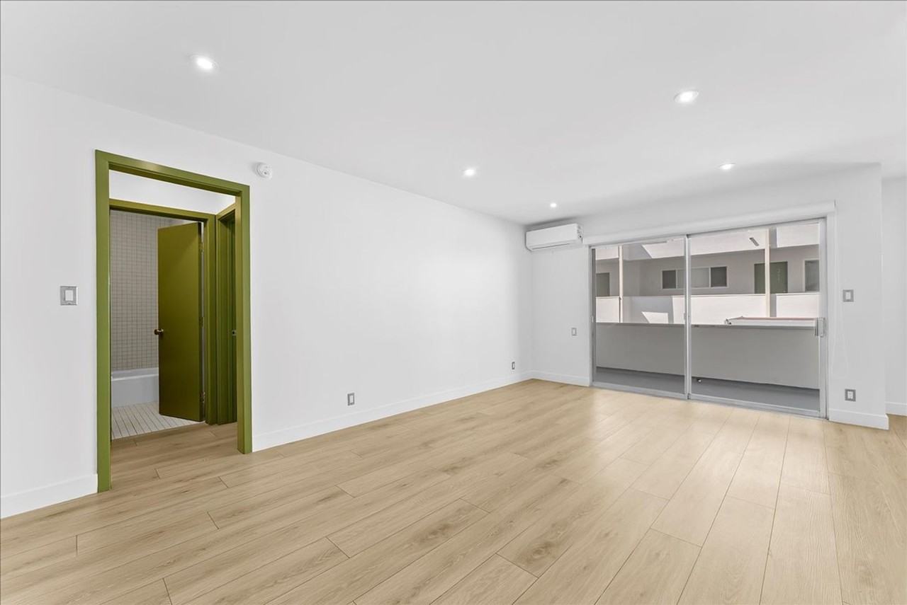 The Cooper - Photo 2 of 28