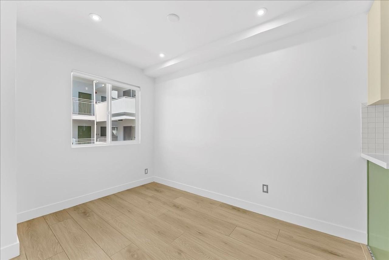 The Cooper - Photo 3 of 28