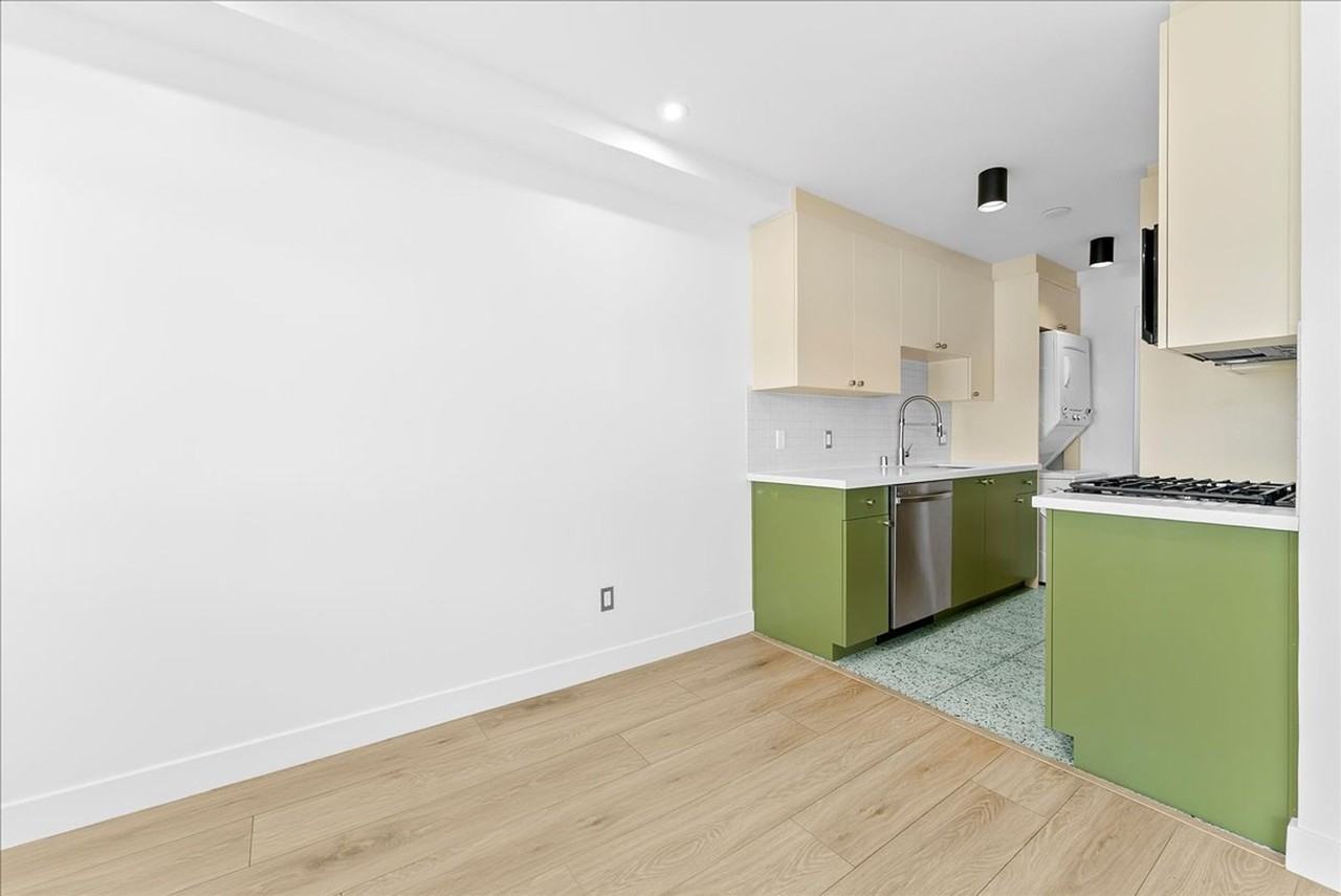 The Cooper - Photo 4 of 28