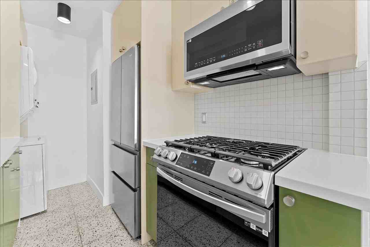 The Cooper - Photo 7 of 28