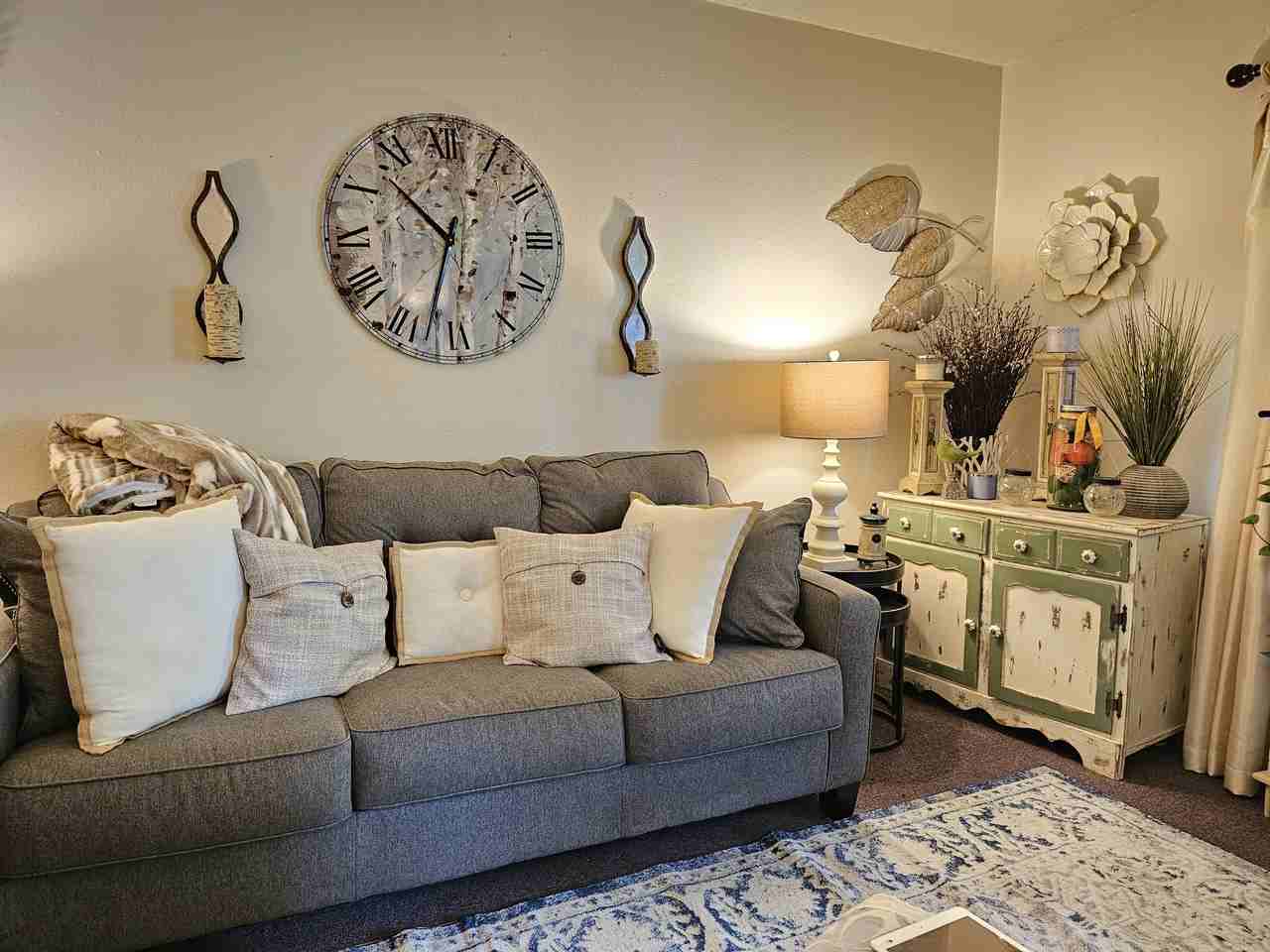 Greenbriar Apartments - Photo 3 of 25