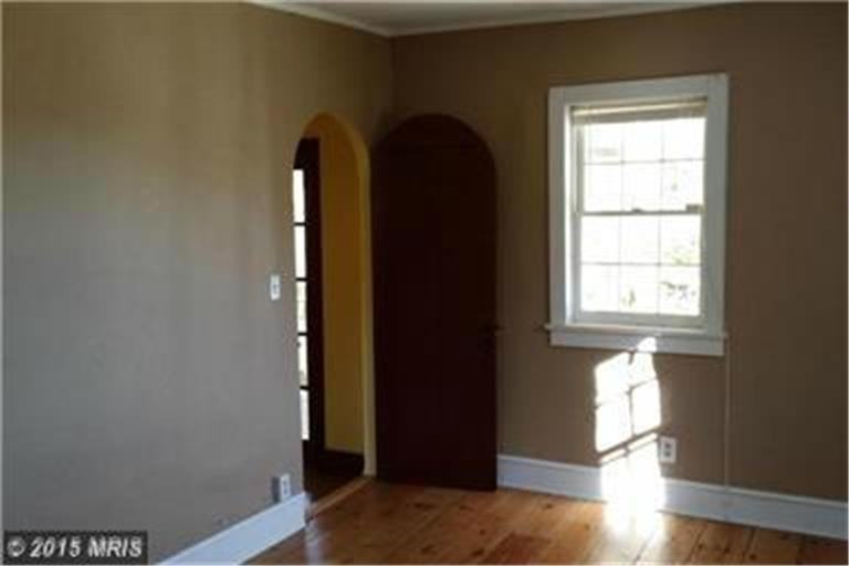 1550 Bishop Meade Rd - Photo 3 of 26