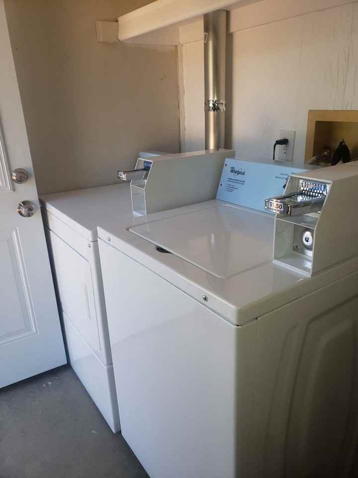 704 N Easy St #4 - Photo 2 of 14