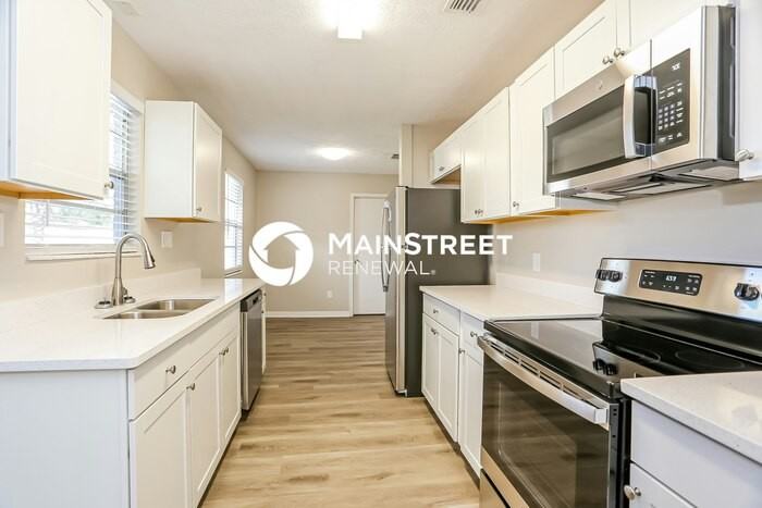 2184 George Wythe Road - Photo 5 of 16