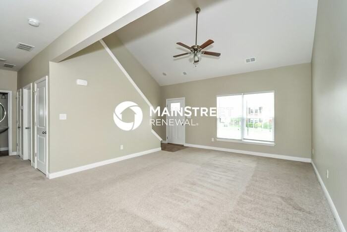 10618 Brookchase Ct - Photo 3 of 17