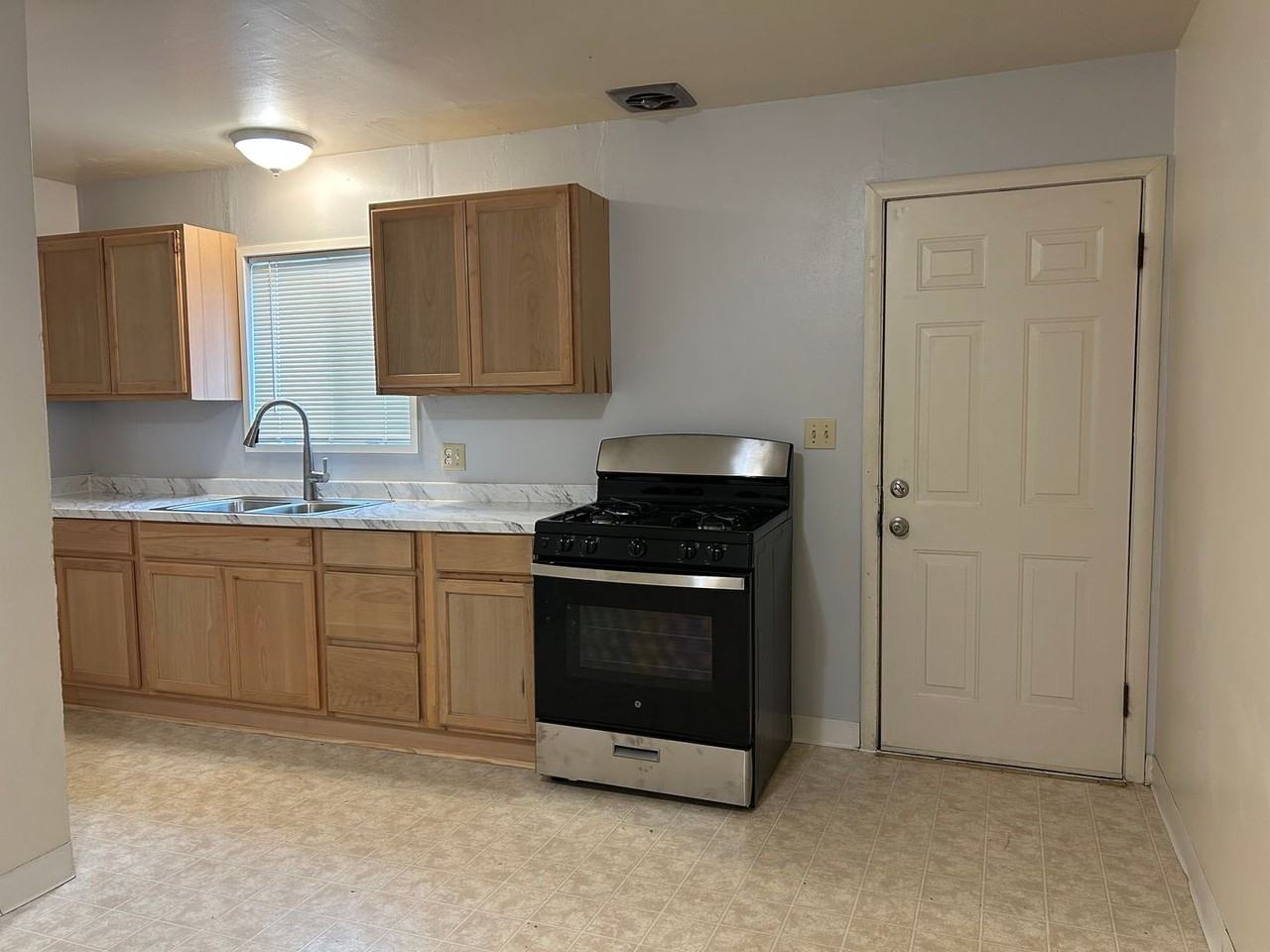3323 Oro Bangor Hwy - Photo 3 of 8