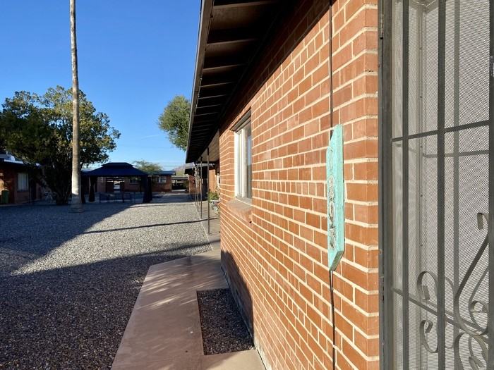 1295 East Glenn Street #1295 - Photo 5 of 15