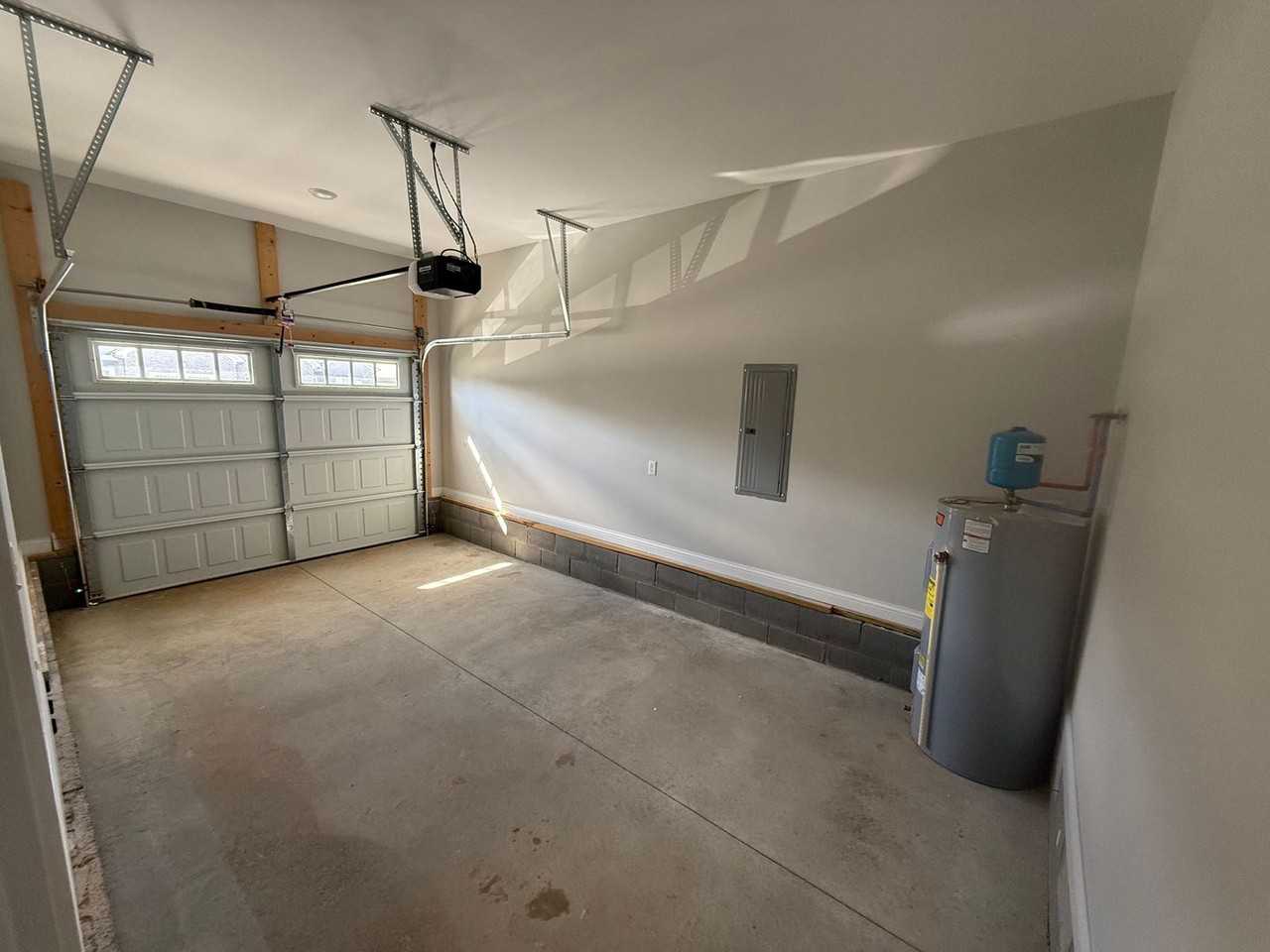 6469 Fortuna Ave - Photo 6 of 24