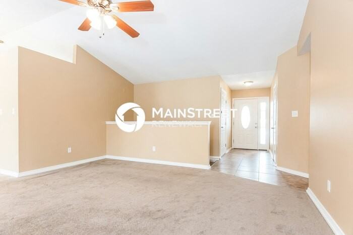 10 Concord Dr - Photo 3 of 15