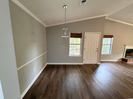 featured image of 1921 Gornto Rd