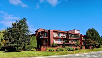 featured image of 1610 Comox Avenue