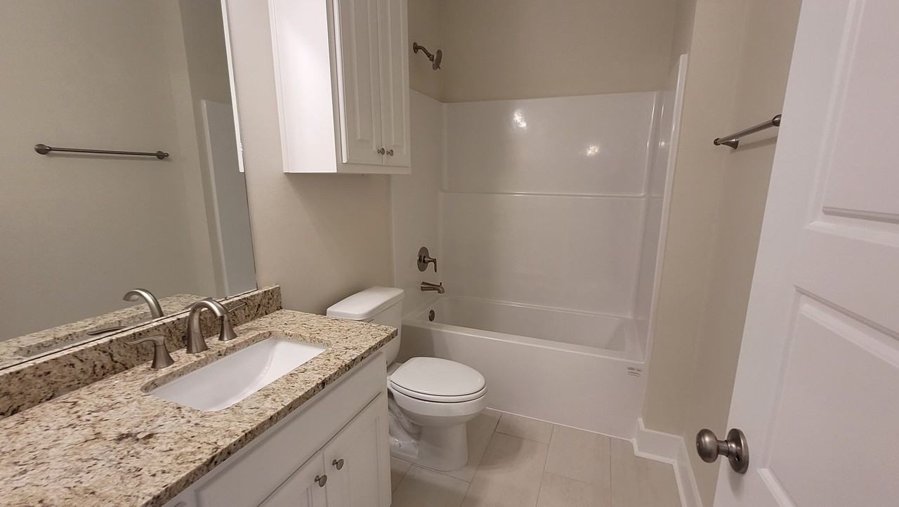 5631 Emmie Dr - Photo 6 of 13