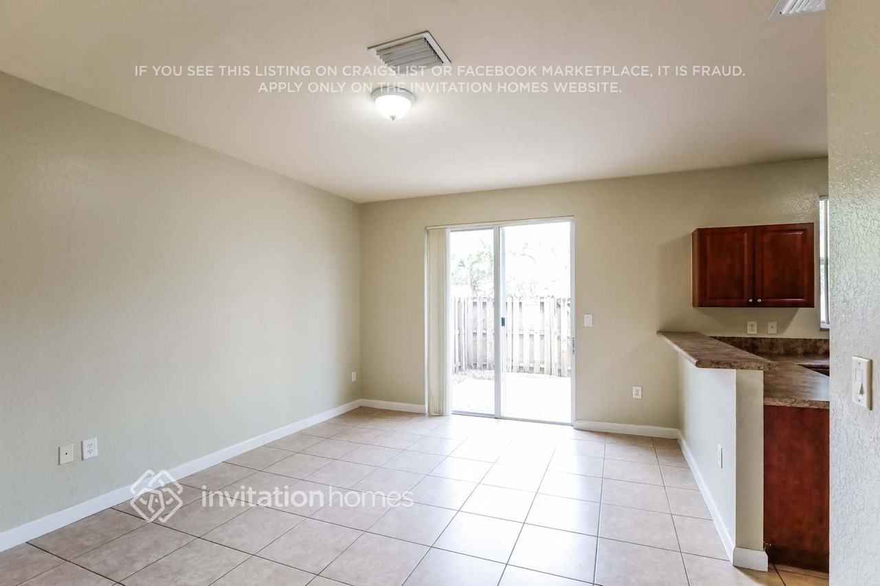 13009 Southwest 132nd Terrace - Photo 7 of 18