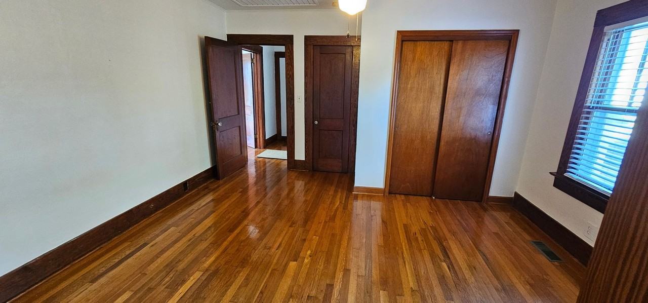 143 Main Street - Photo 5 of 33