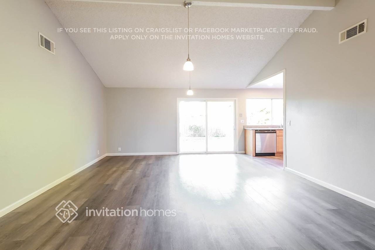 1120 Whipporwill Way - Photo 6 of 17