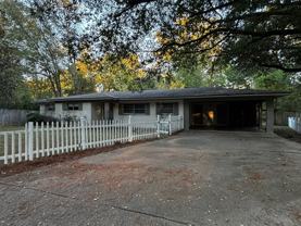 5318 Venetian Way - Photo 1 of 1