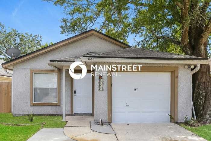 5054 Knightsbridge Circle North