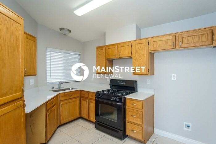 5226 Portland Ct - Photo 6 of 16