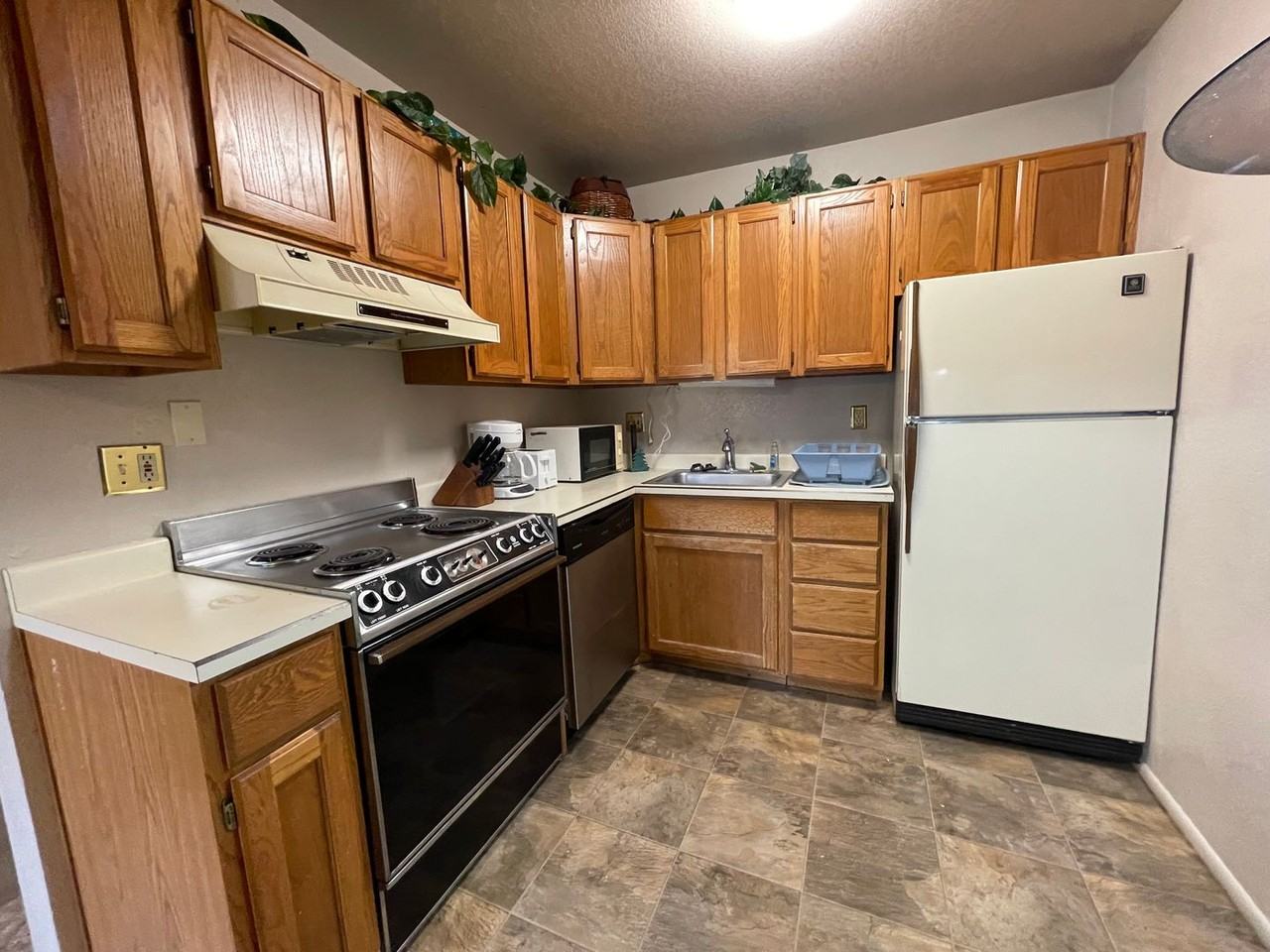 1940 Prospector Ave #206 - Photo 6 of 9