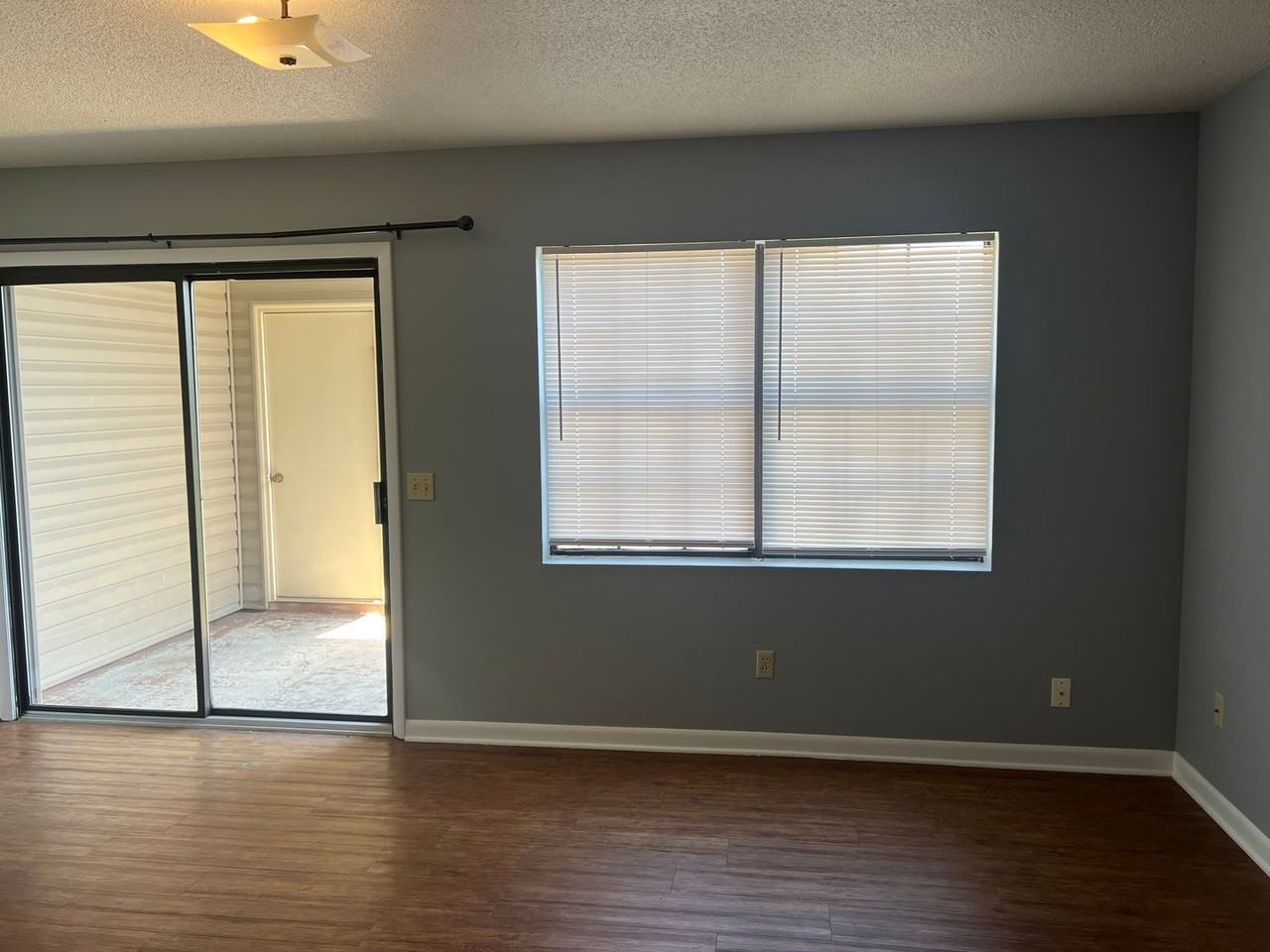 108 Ridgeway Dr #3 - Photo 3 of 20