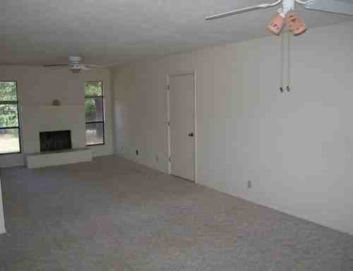 8216 Eddy Ave NE - Photo 2 of 10